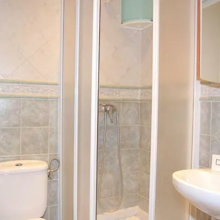 Townhouse Centre Rdr164 *